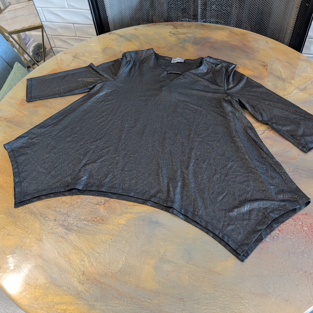 Masseys Shimmering Black Top Stretch Tunic Size L